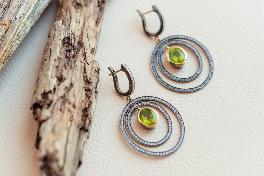 Silver 925 and 14 K gold Earrings with Peridot and White topazes
